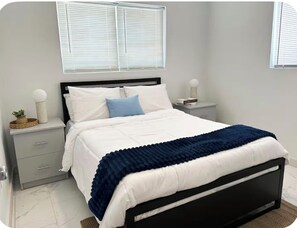 2 slaapkamers, een strijkplank/strijkijzer, wifi, beddengoed