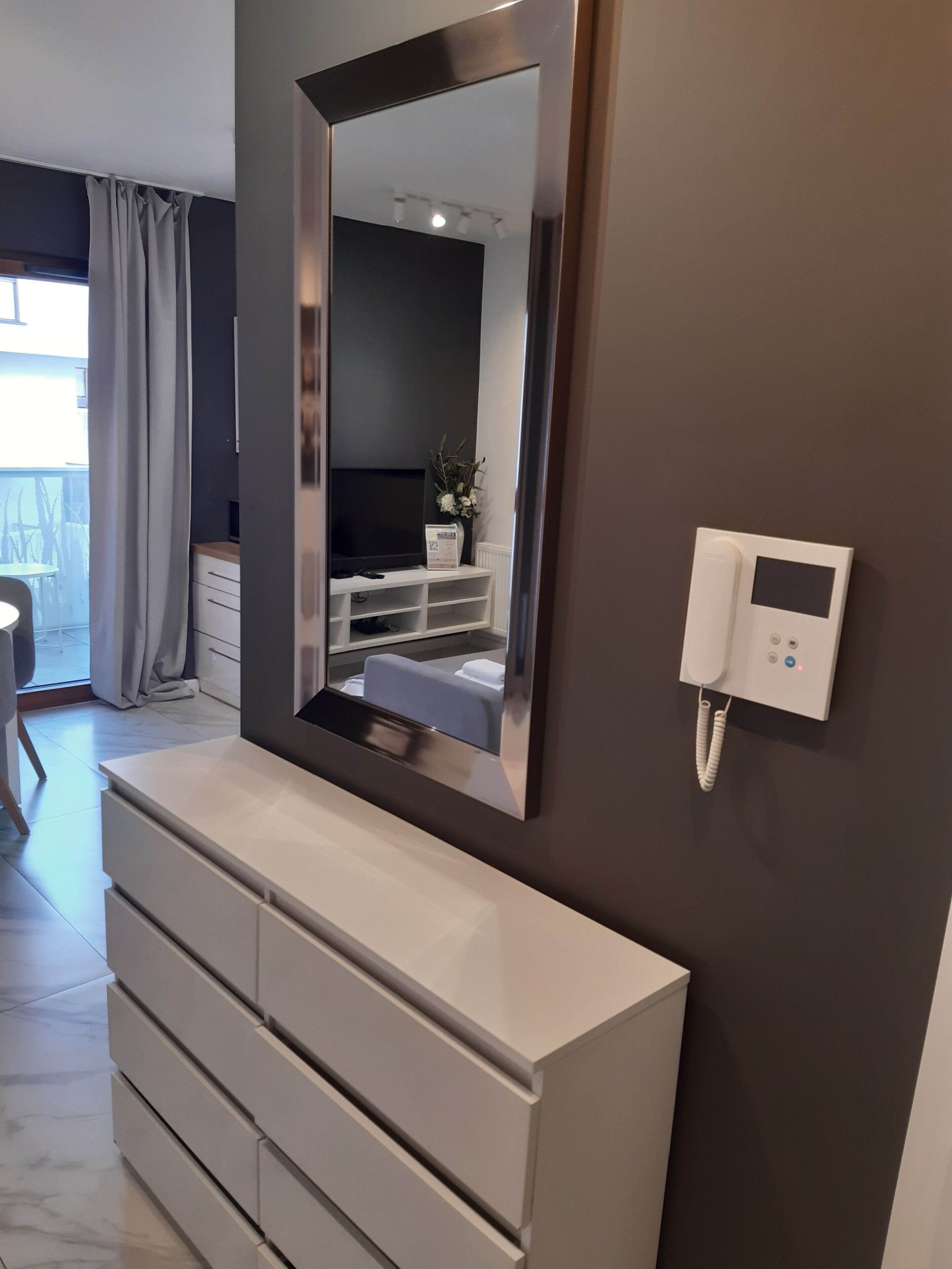 Comfort Apartment, Patio, City View | Interior