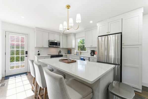 Private kitchen - Ranch in Marietta Near Truist, ATL, KSU & DT Marietta (Marietta)