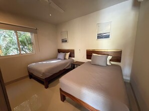 Iron/ironing board, Internet, bed sheets - Vrbo Property (Las Jarretaderas)