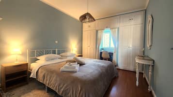 1 bedroom, desk, iron/ironing board, travel cot
