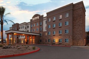 Exterior - Accessible Queen Studio w/ Free Breakfast & Pool (Gilbert)