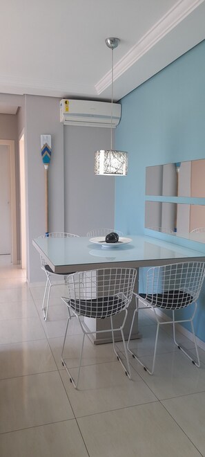 Dining - Vrbo Property (Florianópolis)