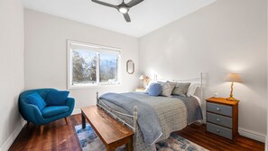 3 soverom, skrivebord, wi-fi og sengetøy