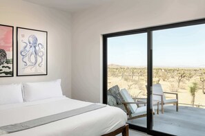 Iron/ironing board, travel cot, WiFi, bed sheets - Kosen - Architectural Retreat - Pool, Spa & Sauna (Yucca Valley)