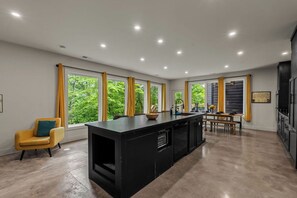 Coffee/tea maker, fridge, microwave, oven - Hot Tub Cabin | Game Room | Views | Sleeps 12 (Sevierville)