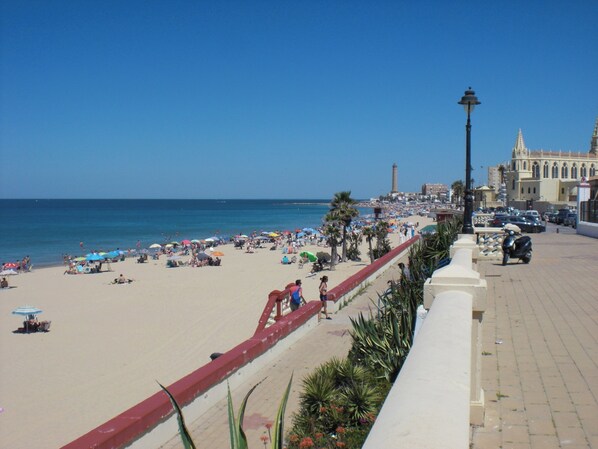 Strand