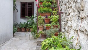 Exterior detail - Modern and Practical Studio in the Heart of Split (Split)