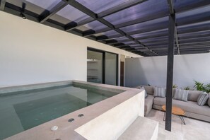 Pool - Berawa 2BR Villa | Paddy Rooftop View and Jacuzzi (Canggu)