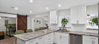 5BR Pool Home Near Beaches | Pet-Friendly + BBQ