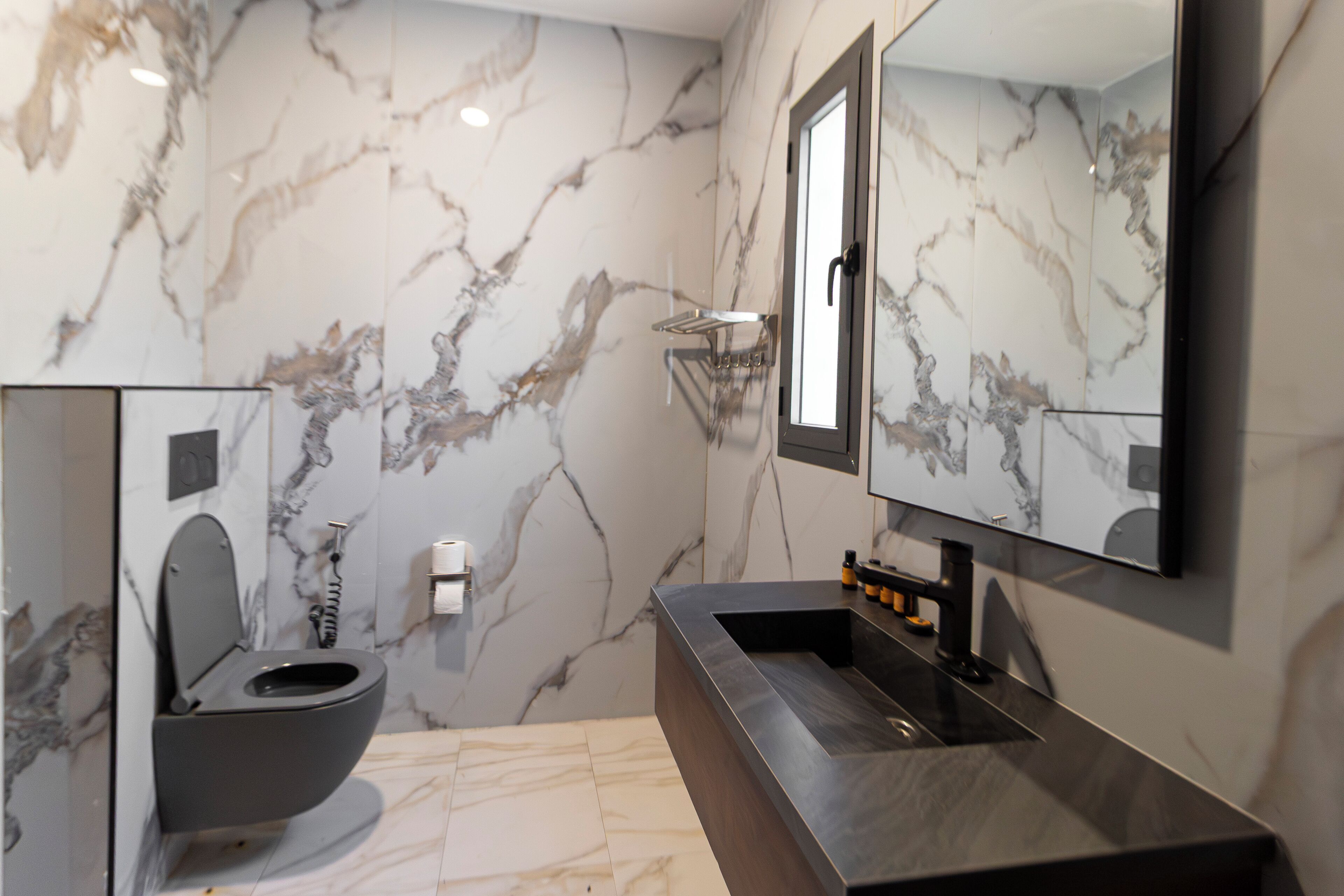 Studio, Garden View | Bathroom | Shower, towels, soap, shampoo