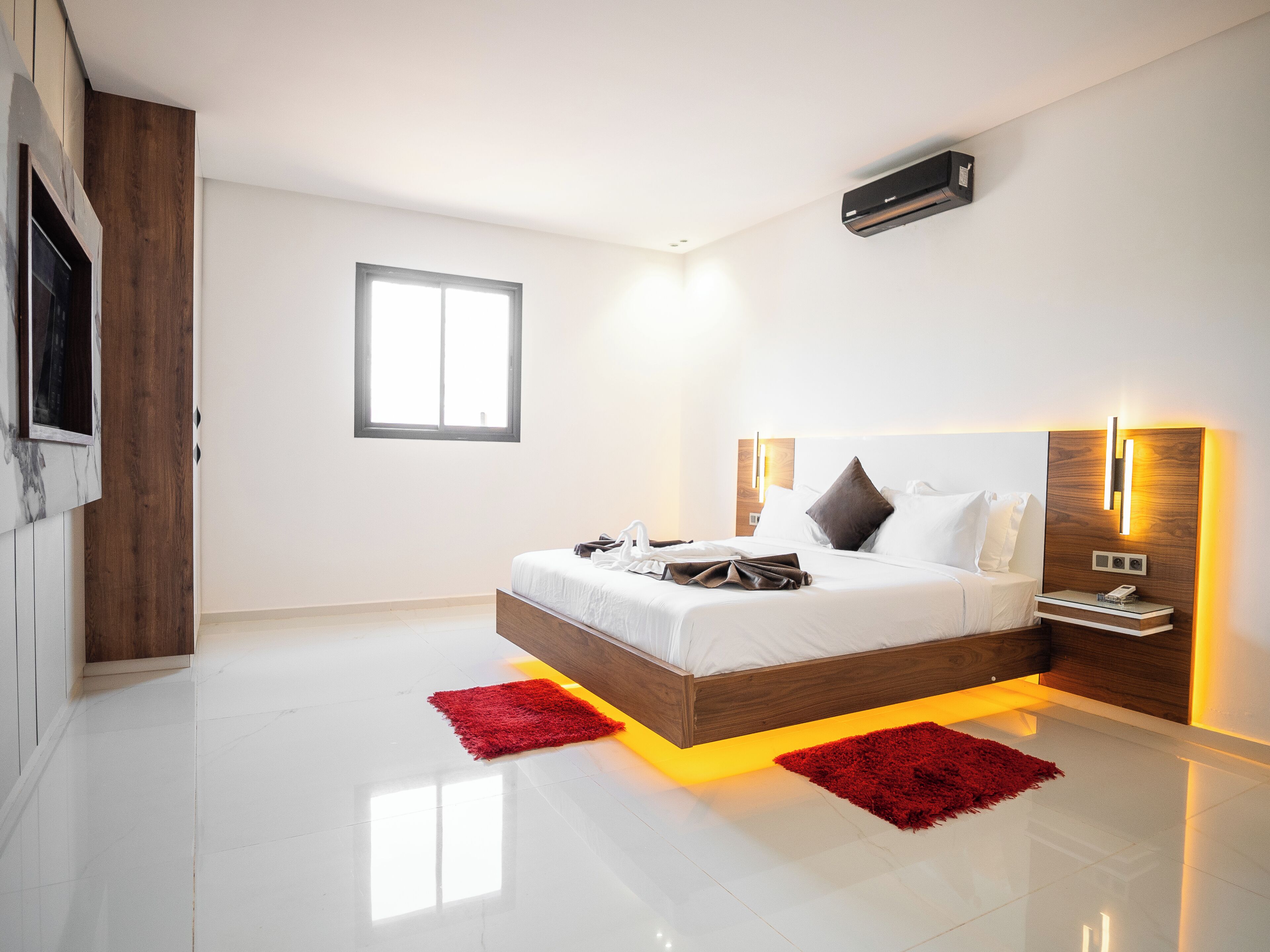 Deluxe Double or Twin Room, Balcony, Lagoon View | WiFi (free), bed sheets