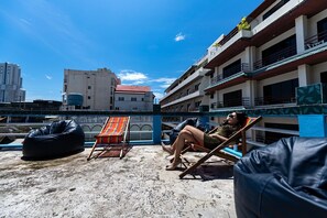 View from property - Maritime Rooms Patong (Patong)