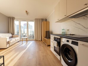 Interior - Mostek Golden Morning Studio (Gdańsk)