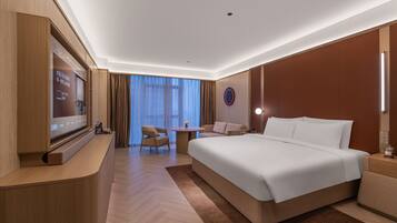 Deluxe Double Room, City View | Desk, laptop workspace, soundproofing, free WiFi