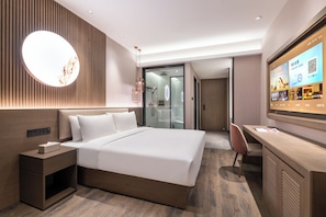 Comfort Double Room | Free minibar, laptop workspace, blackout curtains, soundproofing