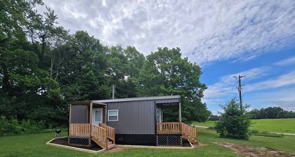 Charming Tiny House in Country