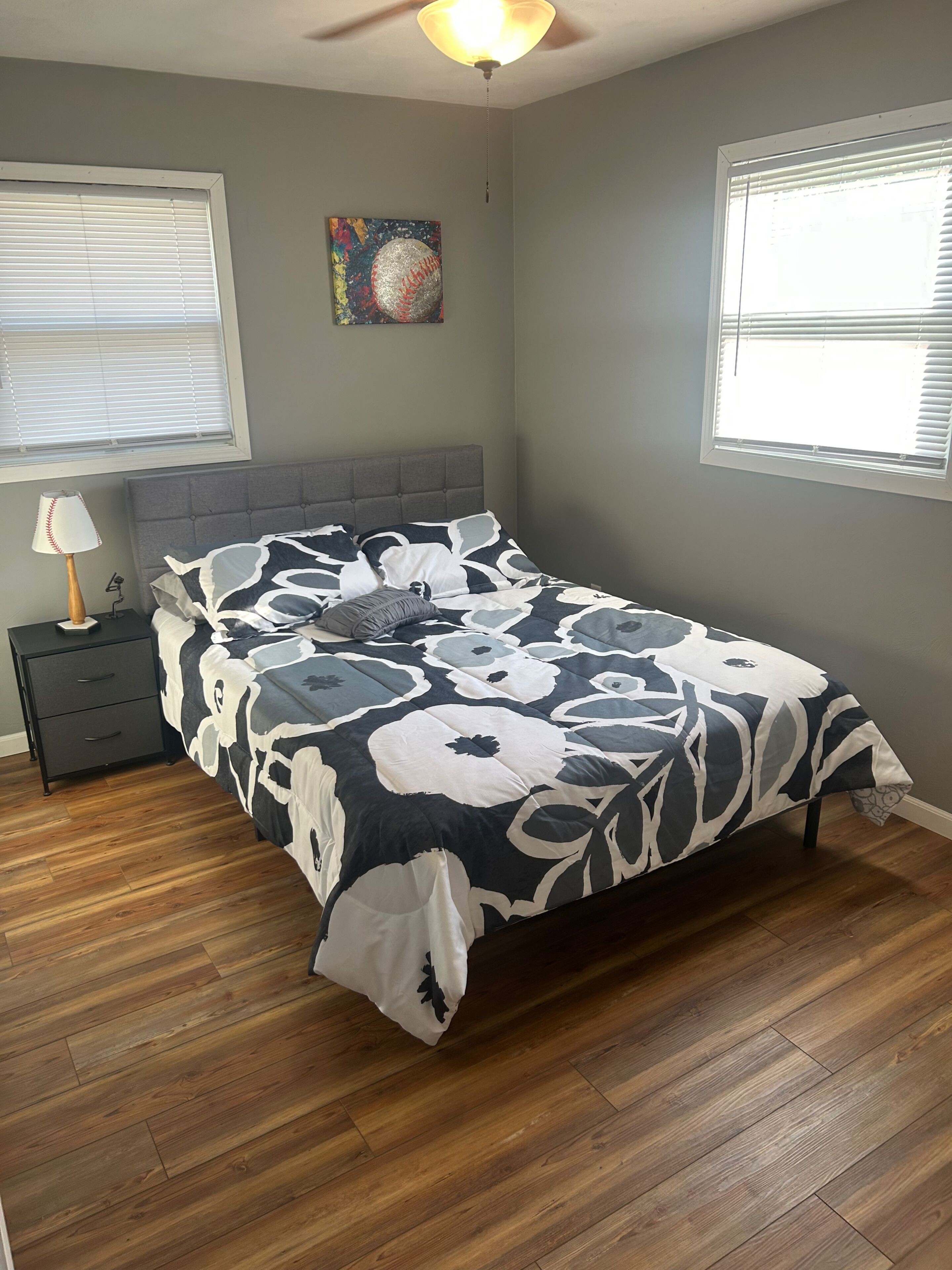 5 bedrooms, WiFi (free)