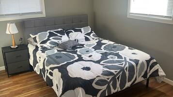 5 bedrooms, WiFi (free)