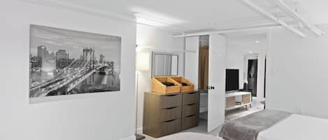 1 bedroom, WiFi (free), bed sheets