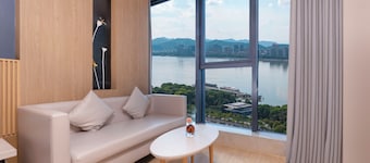 Crystal Orange Hotel Binjiang Star Ave.