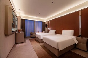 Premium bedding, down duvets, memory-foam beds, free minibar - Orange Crystal Hangzhou Tonglu Station (Hangzhou)