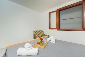 Interior - Il Rifugio Di Daniela, San Teodoro, Italy (San Teodoro)