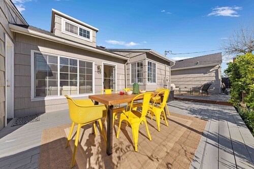 4BR Cottage • Relaxed Outdoor Living Near Expo