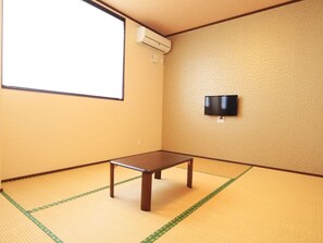 Room - Ryori Ryokan Katsuya (Gifu)