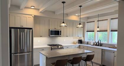 Luxury Farmhouse Eagle Retreat.