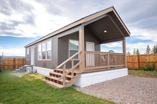 Grover Tiny Home - Fishing & National Forest Access