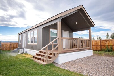 Grover Tiny Home - Fishing & National Forest Access