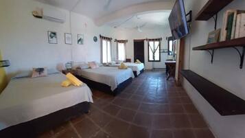 Family Triple Room, Balcony, Ocean View
