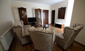 View from property - Hotel Dallas (Negrești-Oaș)
