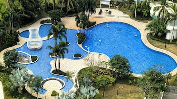 Utomhuspool