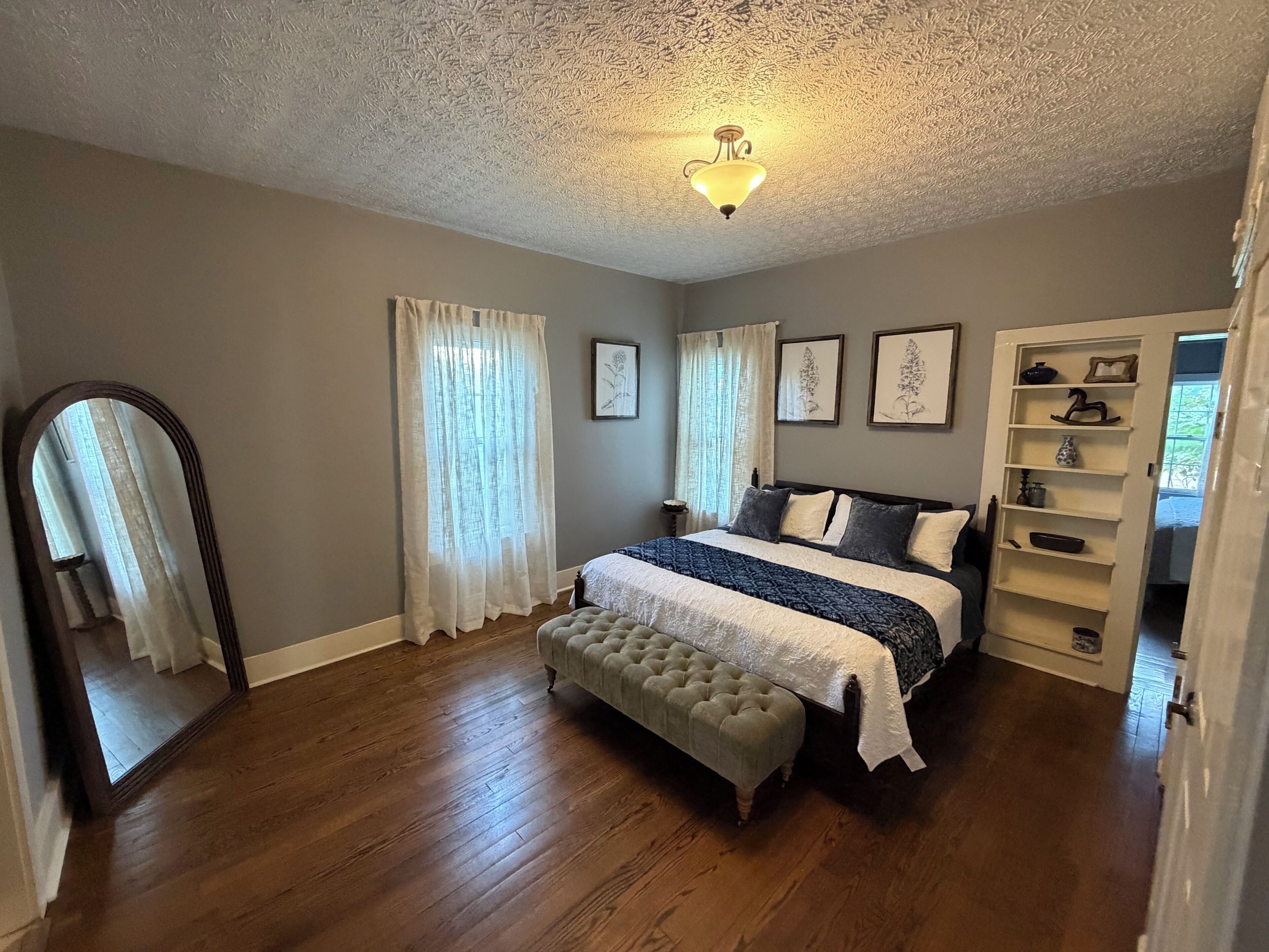 4 Schlafzimmer, Bügeleisen/Bügelbrett, kostenloses WLAN, Bettwäsche