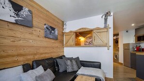 TV - sumptueux apartment. 6 people 35m², south-facing, renovated in 2024! (VAL THORENS)