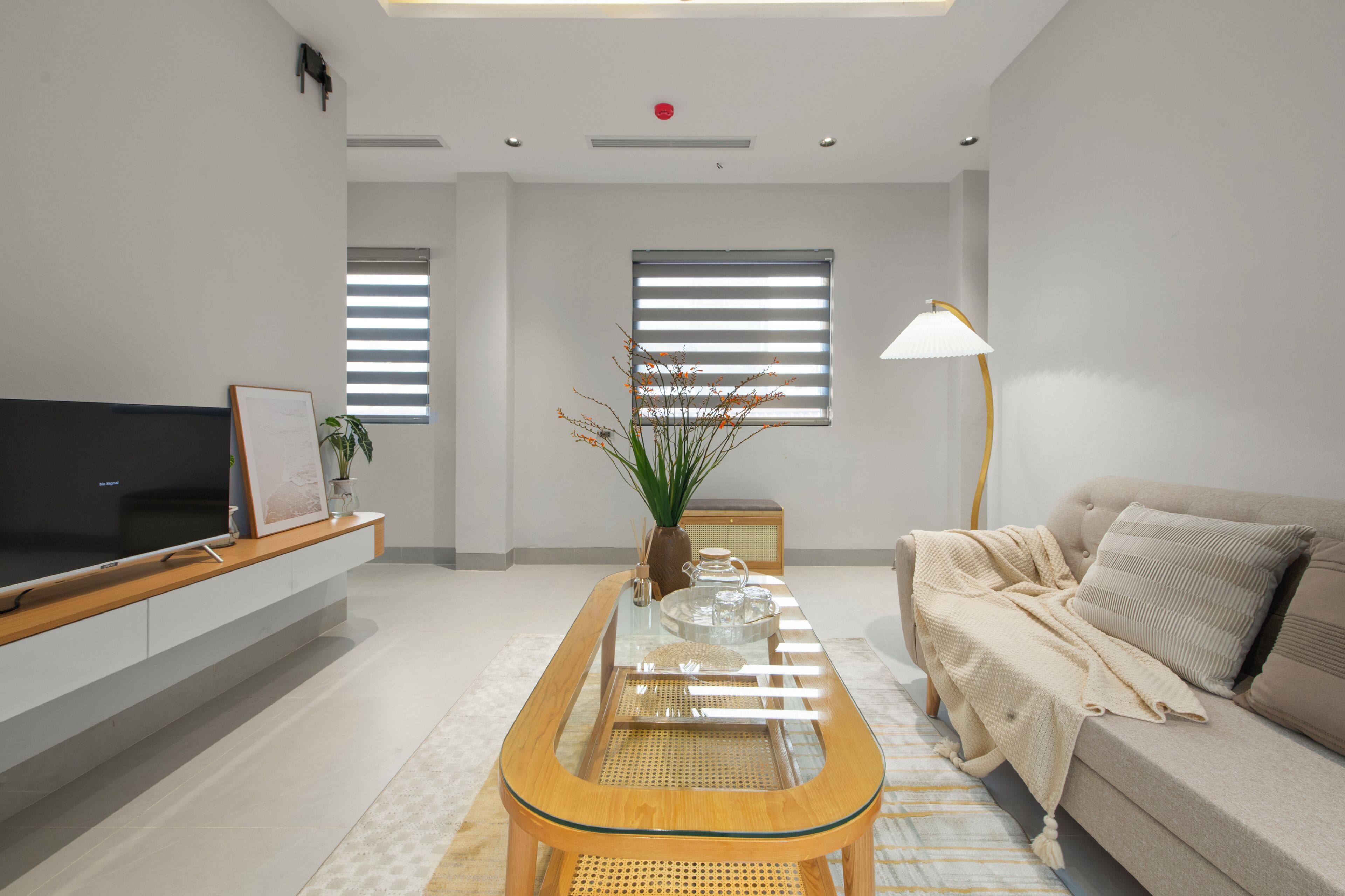 Junior Apartment, Balcony, City View | Living area | 25-inch Smart TV with digital channels, Netflix, streaming services