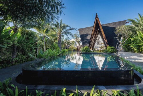 Nuju Uluwatu - Adults Only