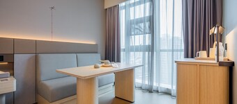 JI Hotel