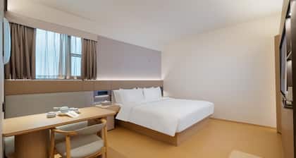 JI Hotel (xian Bell Tower Dachaishi Metro Stat