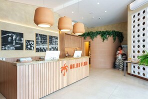 Lobby - Great Brazil Stay | 3 Units | 1 Mi to Ipitanga Beach | Game Room | Rooftop Pool (Bahia)