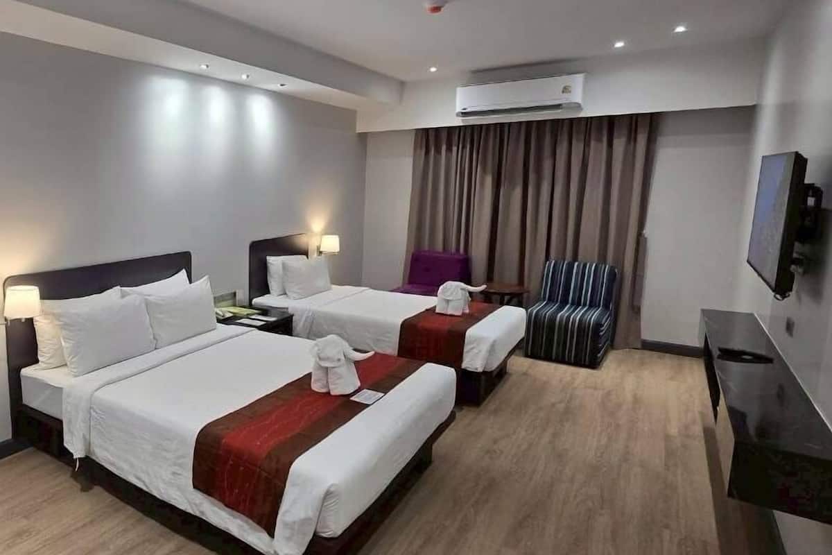 Family Studio | Peti besi dalam bilik, meja, ruang kerja komputer riba, Wi-fi percuma 