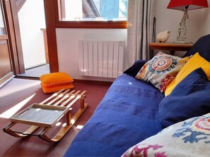 Living area - Vrbo Property (Les Houches)