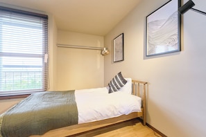 Basic House, 3 Bedrooms, City View | Free WiFi - Casa Katatsumuri  (Nakafurano, Sorachi District)
