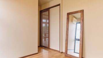 Rumah Basic, 3 kamar tidur, pemandangan kota | Interior