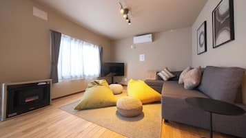 Rumah Basic, 3 kamar tidur, pemandangan kota | Area keluarga