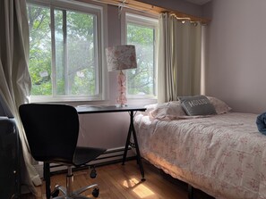 3 Schlafzimmer, Bügeleisen/Bügelbrett, WLAN, Bettwäsche