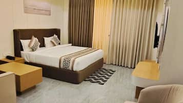 Rollaway beds, bed sheets