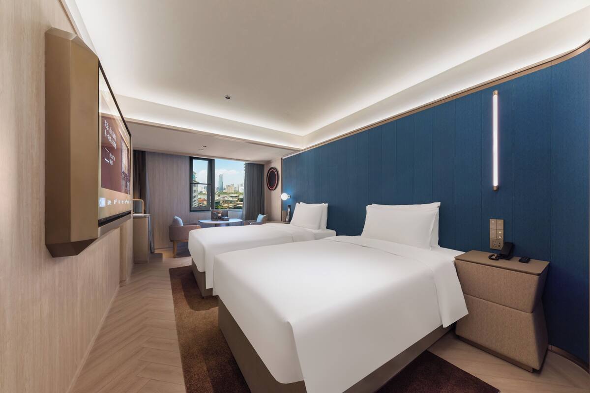ห้องคลาสสิกทวิน | เครื่องนอนระดับพรีเมียม, ผ้านวมขนเป็ด, เตียงเมมโมรีโฟม, มินิบาร์ฟรี